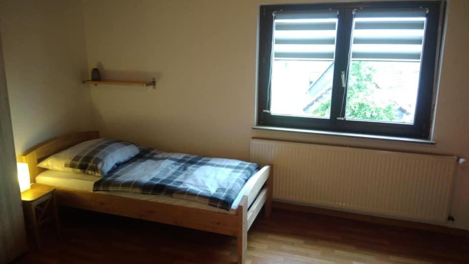 "Klein Und Fein"-Monteurzimmer Pohlheim Eksteriør billede